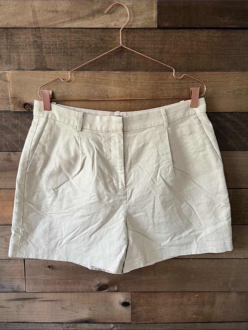 J. Crew Women's Refined Linen-Blend Structured Short in Vintage Sandstone Sz. 12 - Picture 2 of 7